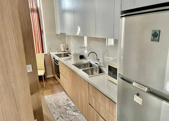 Experience New Bazaar 01 Apartment *